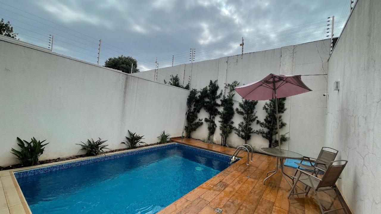 Sobrado Com Piscina E Churrasqueira De Alto Padrao Em Foz Villa Foz do Iguaçu Buitenkant foto