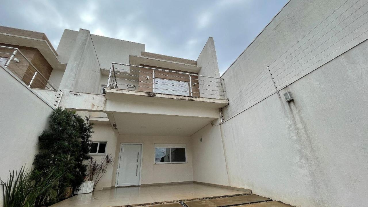 Sobrado Com Piscina E Churrasqueira De Alto Padrao Em Foz Villa Foz do Iguaçu Buitenkant foto